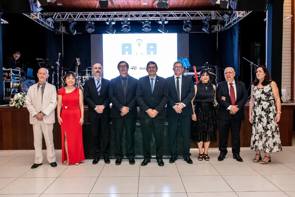 Americana comemora Dia do Médico com jantar especial