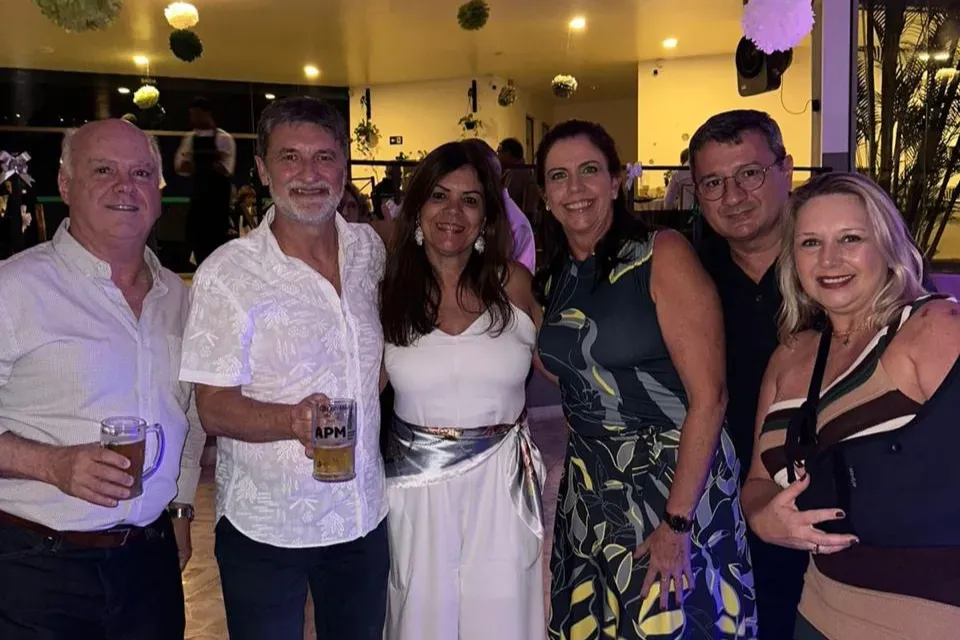 Amparo celebra Dia do Médico com happy hour especial