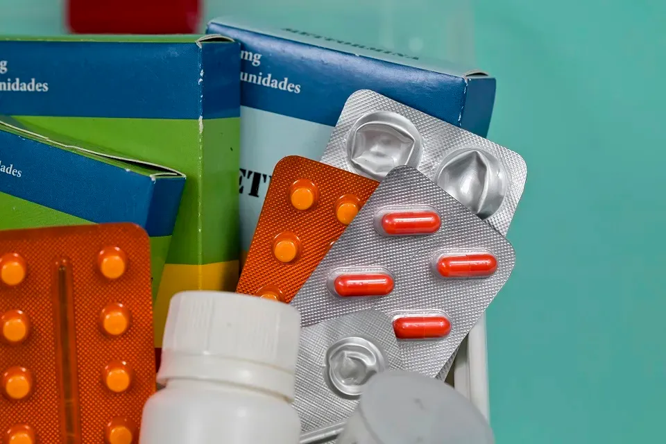 APM apoia revogação da prescrição de antibióticos por enfermeiros