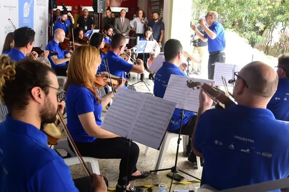 Associação de Deficientes Visuais e Amigos recebe orquestra em iniciativa da APM