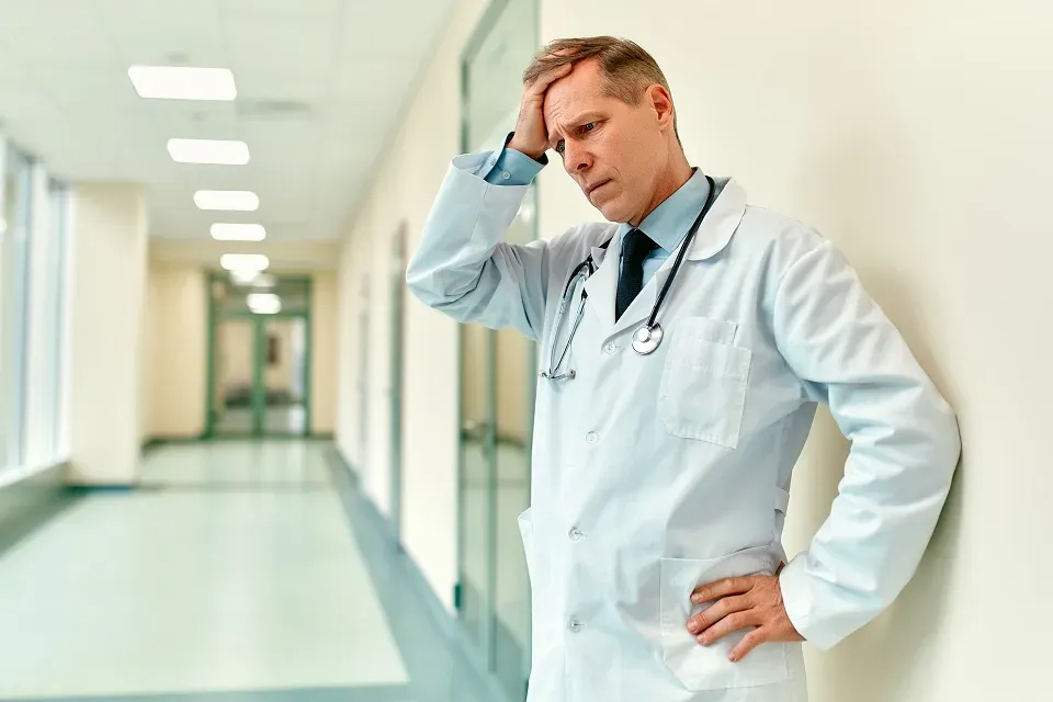 Calotes: Recomendações para ajudar a proteger os médicos