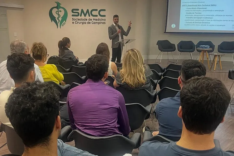 Campinas realiza aula de simulação para treinamento da equipe cirúrgica