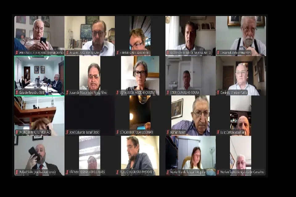 Delegados e associados da AMB aprovam prestação de contas da entidade