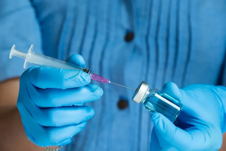 Desabastecimento de vacinas no Brasil acende alerta vermelho para Saúde