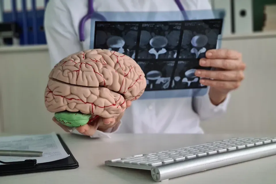 Diretor da APM comenta sobre novo serviço de neurointervenção no HURJ