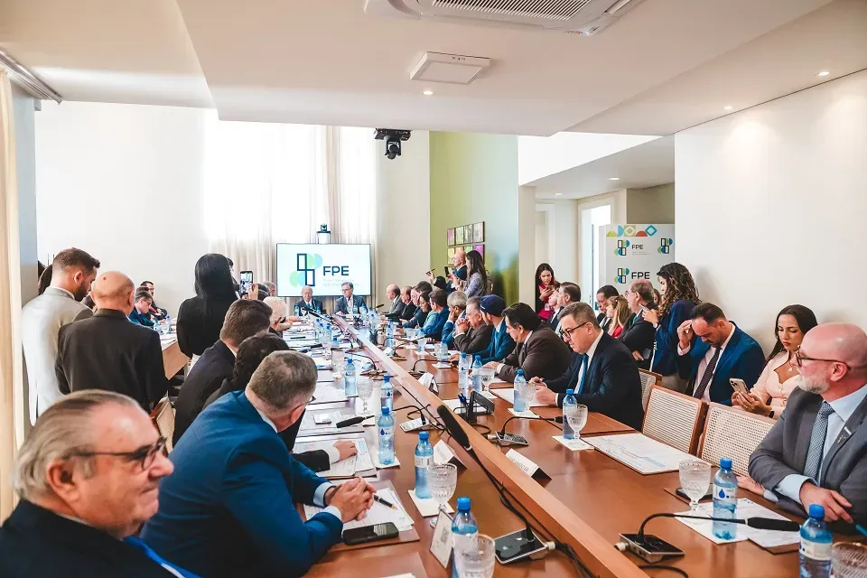 Diretor da APM participa de reunião da Frente Parlamentar do Empreendedorismo