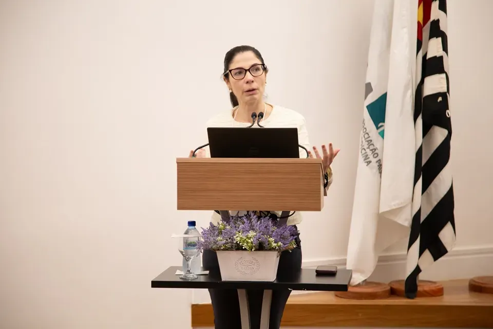 Especialistas apresentam programação das residências médicas e avaliação das instituições