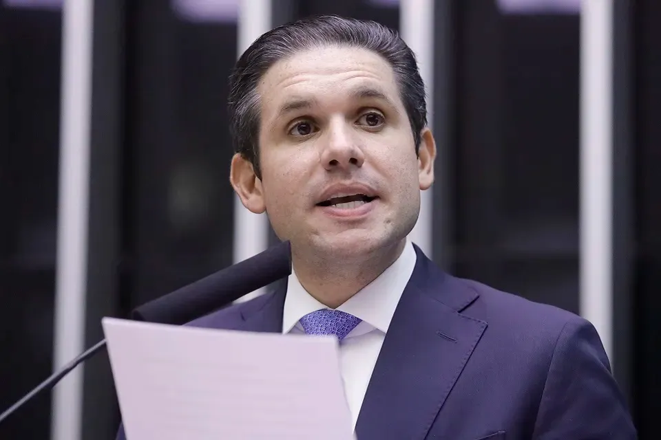 Hugo Motta, médico da PB, é o novo presidente da Câmara dos Deputados