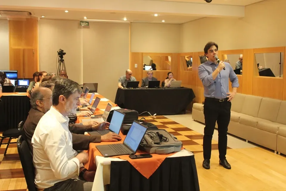 IESAPM realiza masterclass do curso de extensão “IA para Médicos”