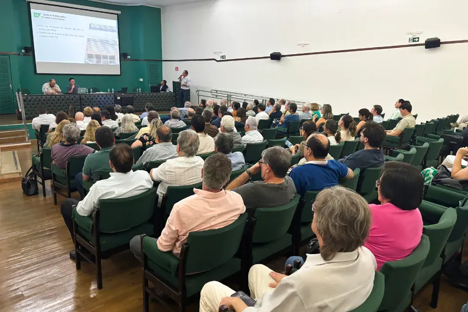 Marília sedia Assembleia Geral Extraordinária da Unimed