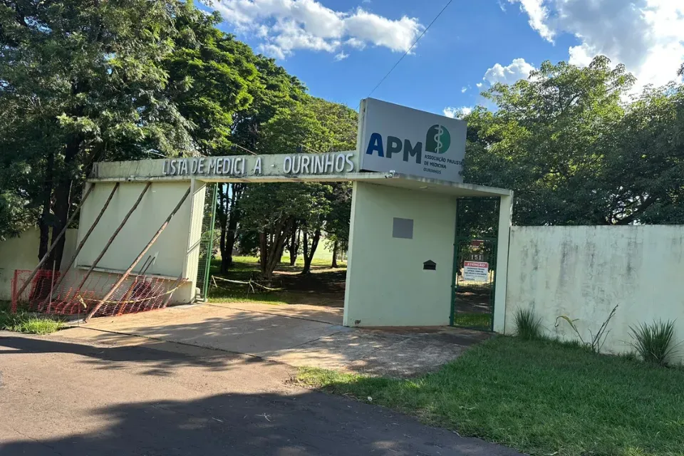 Ourinhos realiza reforma em sua sede