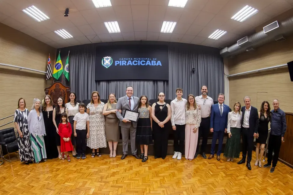 Piracicaba: Diretor da APM recebe título de Cidadão Piracicabano