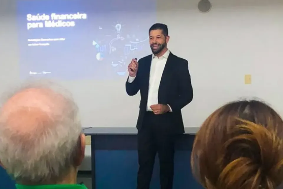 São José dos Campos promove Workshop sobre Saúde Financeira para Médicos
