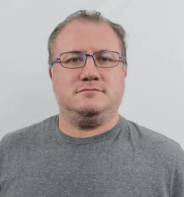 Rafaelle Menegatti Onófrio