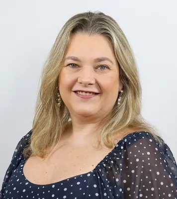 Juliana Cristina Kuhn Medina